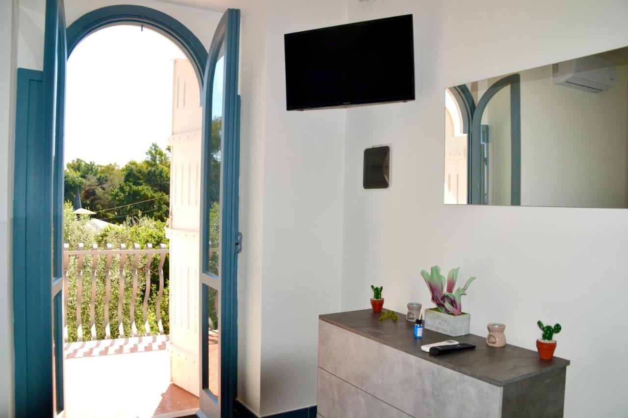 Sperlonga Paradise Suites 500M Dal Mare In Estate Servizio Navetta Per Sperlonga Centro Dış mekan fotoğraf